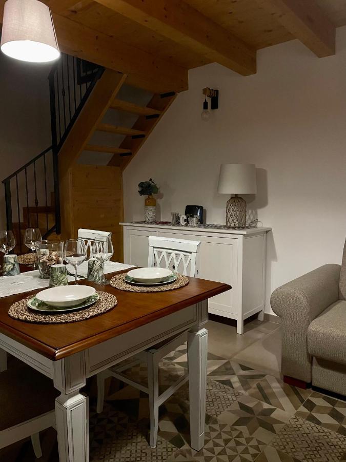 Apartament A Casa Di Dora Bari Zewnętrze zdjęcie