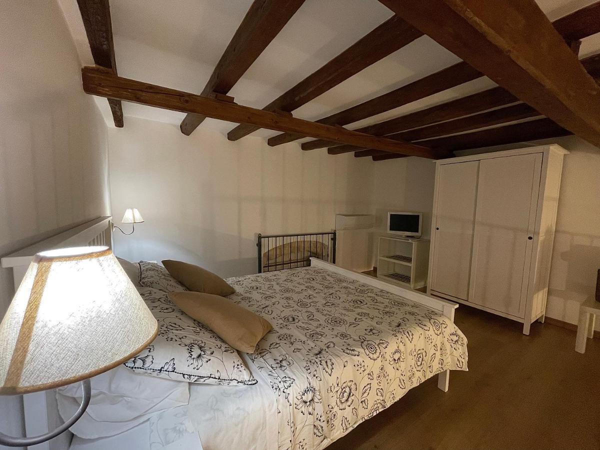 Apartament A Casa Di Dora Bari Zewnętrze zdjęcie